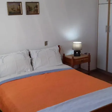 Vera's House בית נופש פלקאס